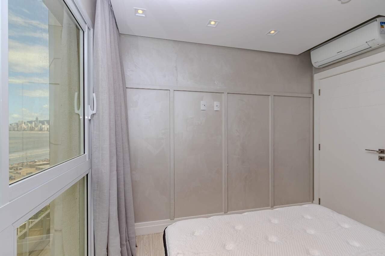 Apartamento diferenciado à venda no Pioneiros: 