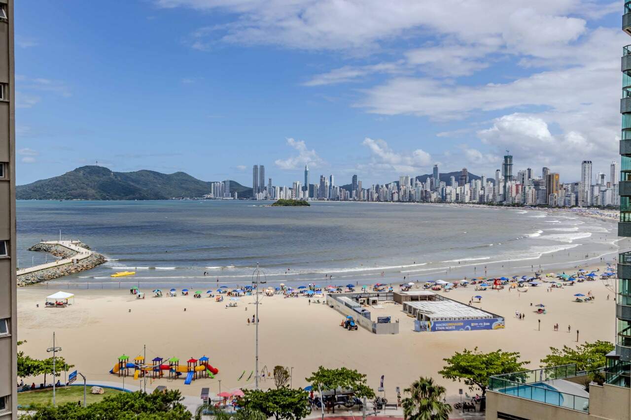Apartamento diferenciado à venda no Pioneiros: 