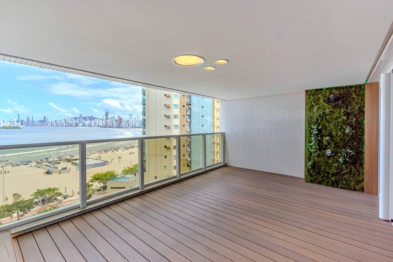 Apartamento diferenciado à venda no Pioneiros: 