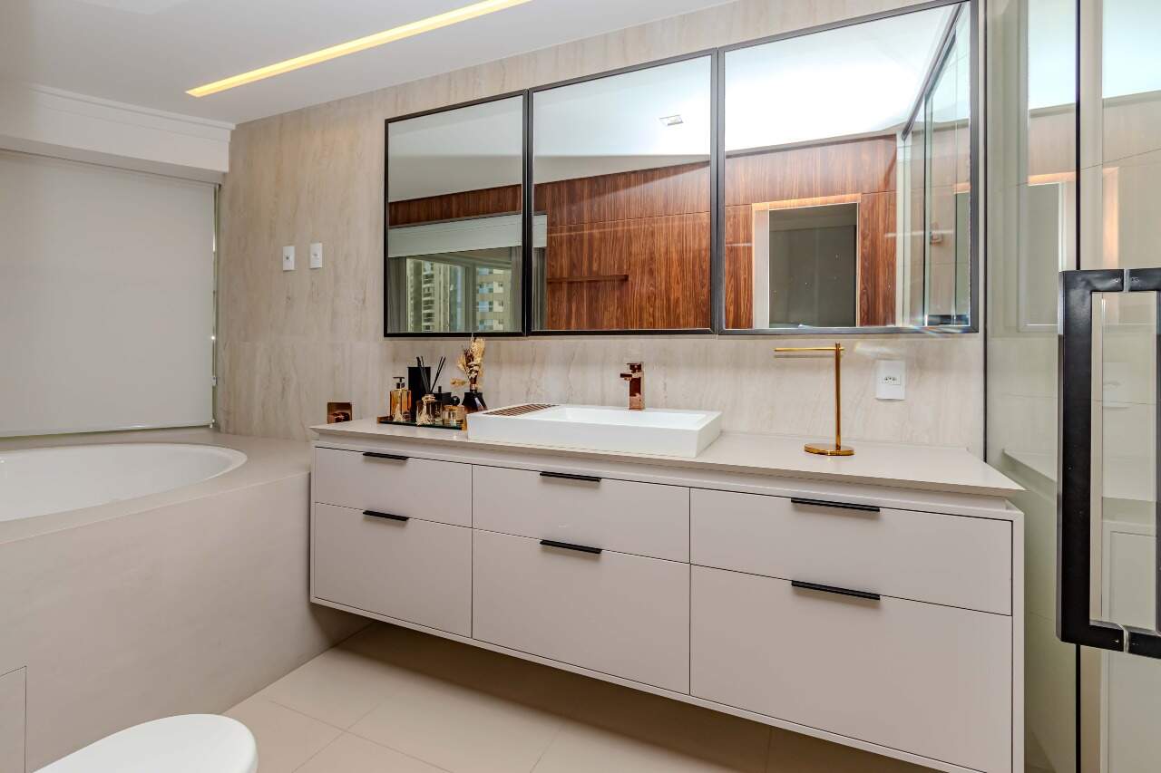 Apartamento diferenciado à venda no Pioneiros: 