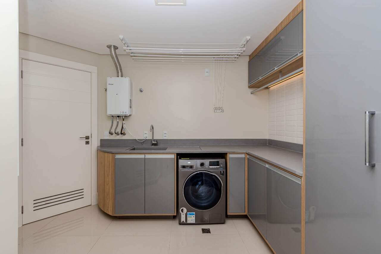 Apartamento diferenciado à venda no Pioneiros: 