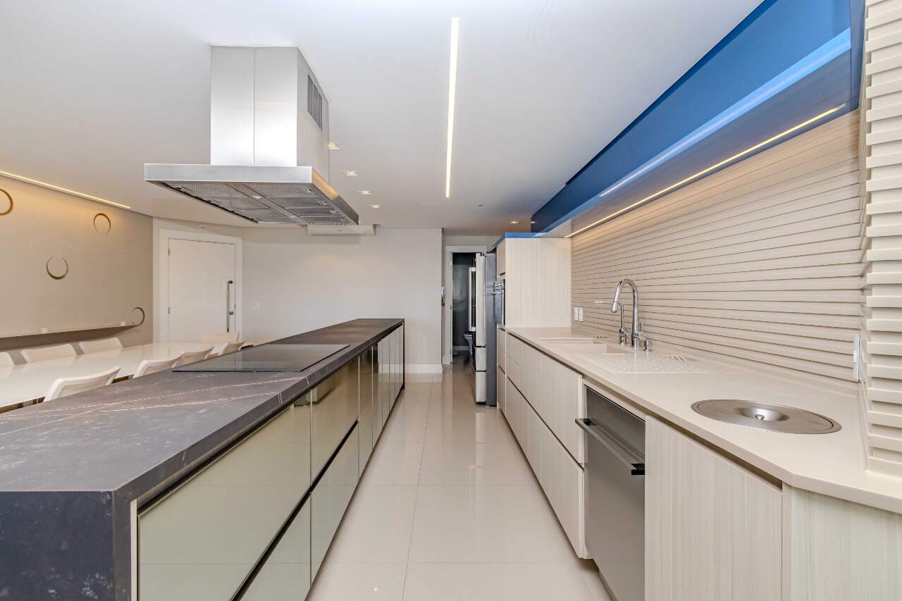 Apartamento diferenciado à venda no Pioneiros: 
