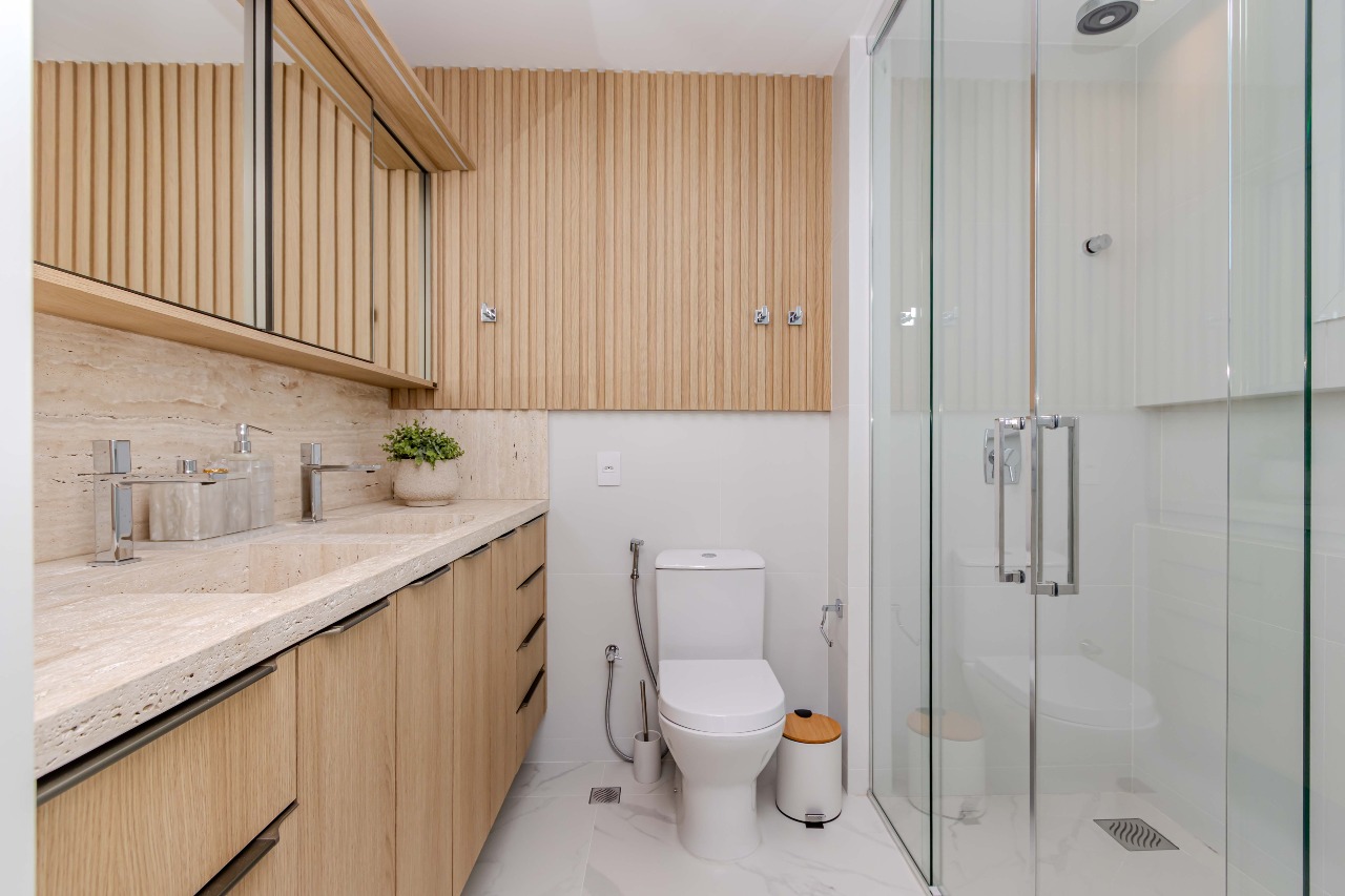 Apartamento à venda no Pioneiros: 