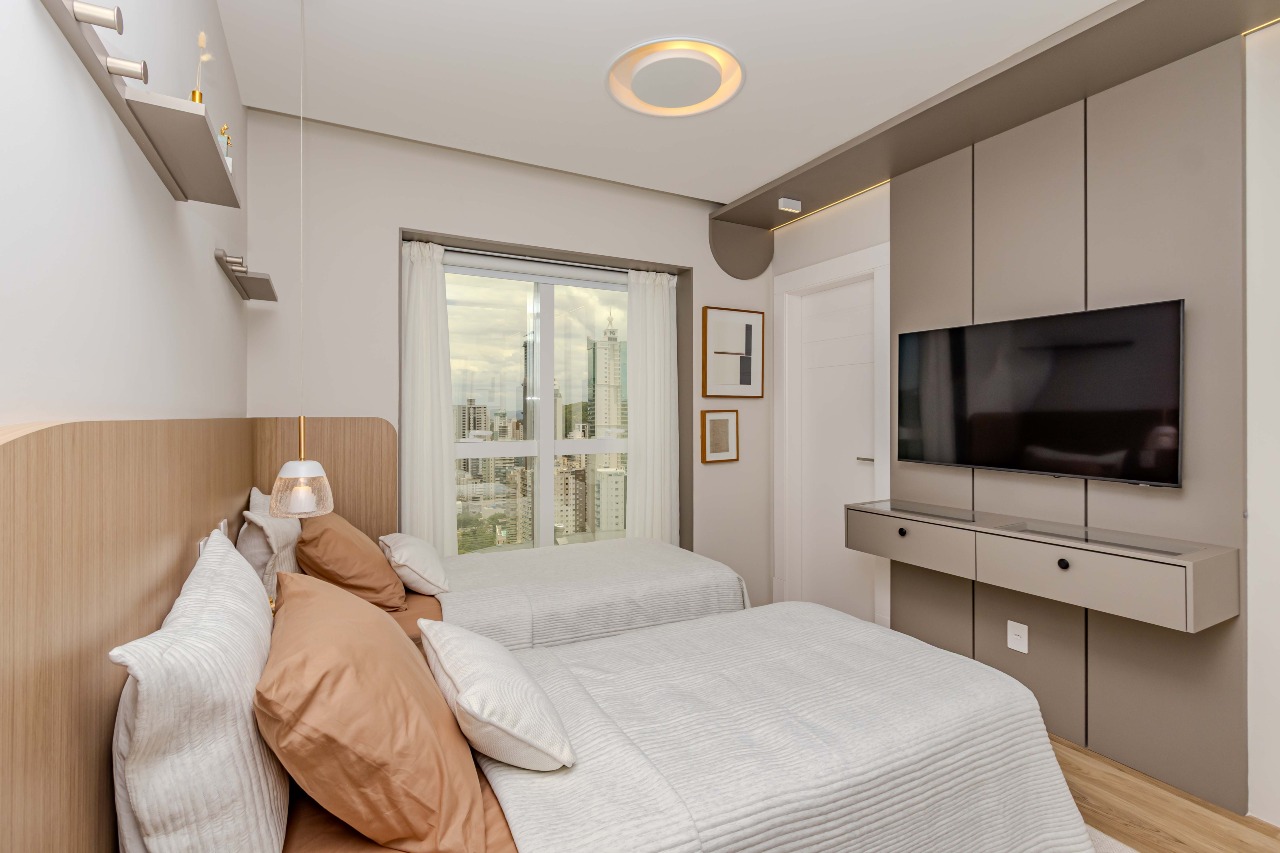 Apartamento à venda no Pioneiros: 