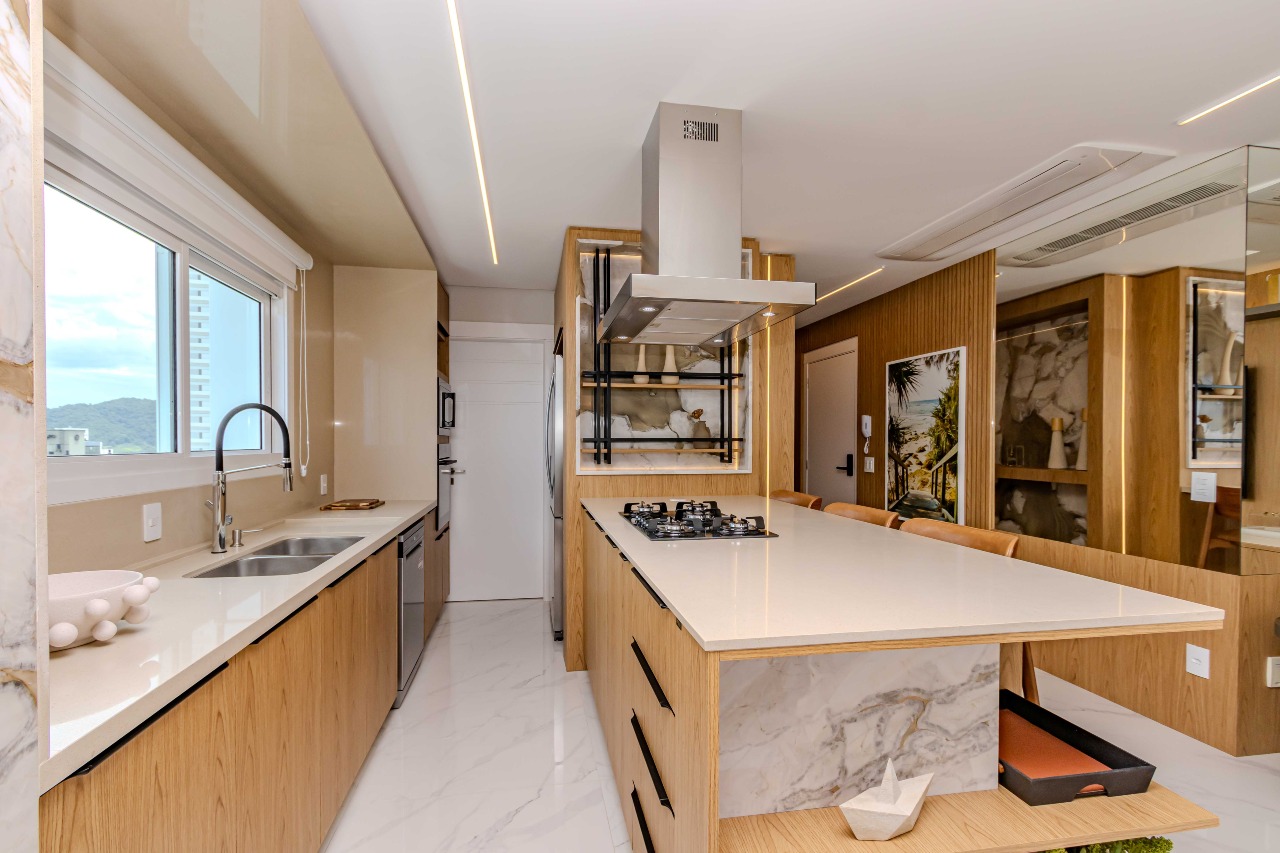 Apartamento à venda no Pioneiros: 