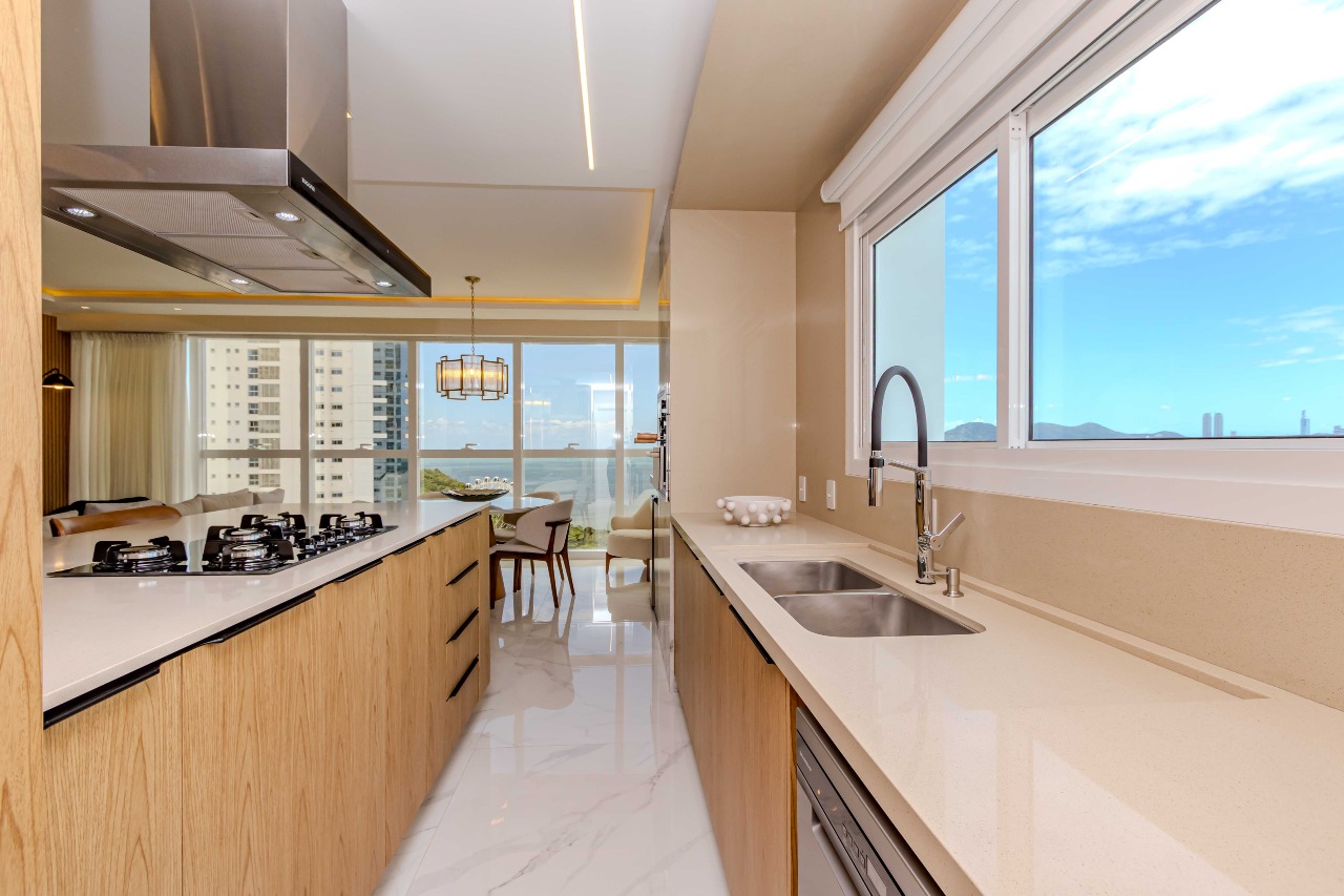 Apartamento à venda no Pioneiros: 