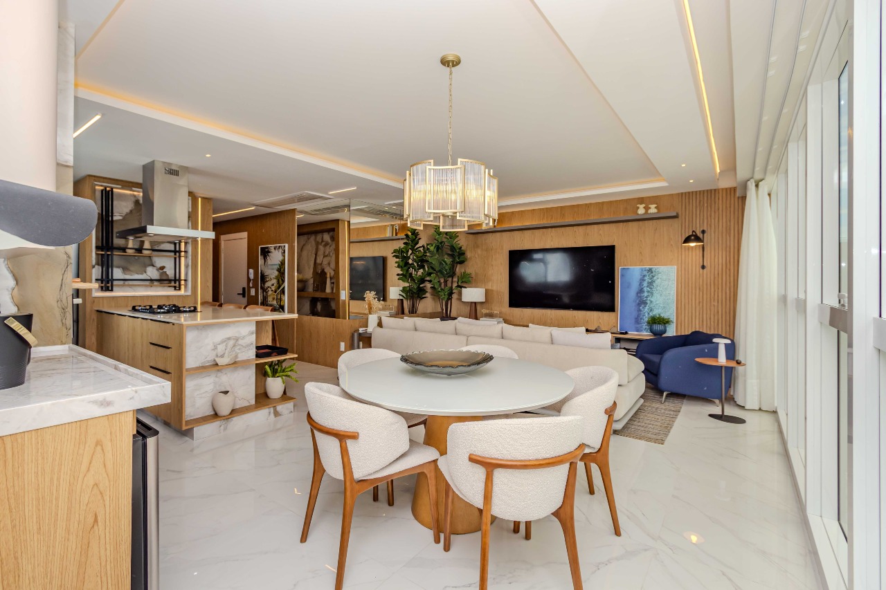 Apartamento à venda no Pioneiros: 