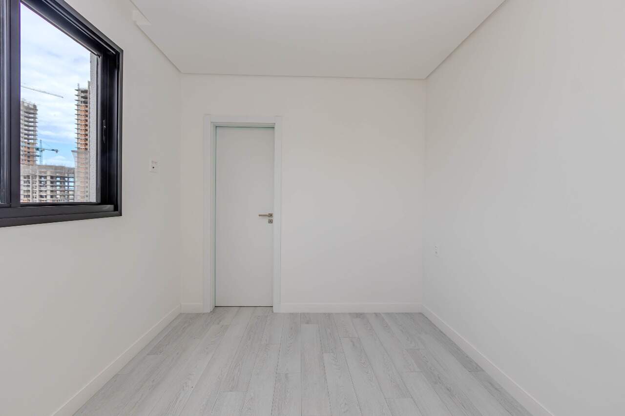 Apartamento à venda no Praia Brava: 