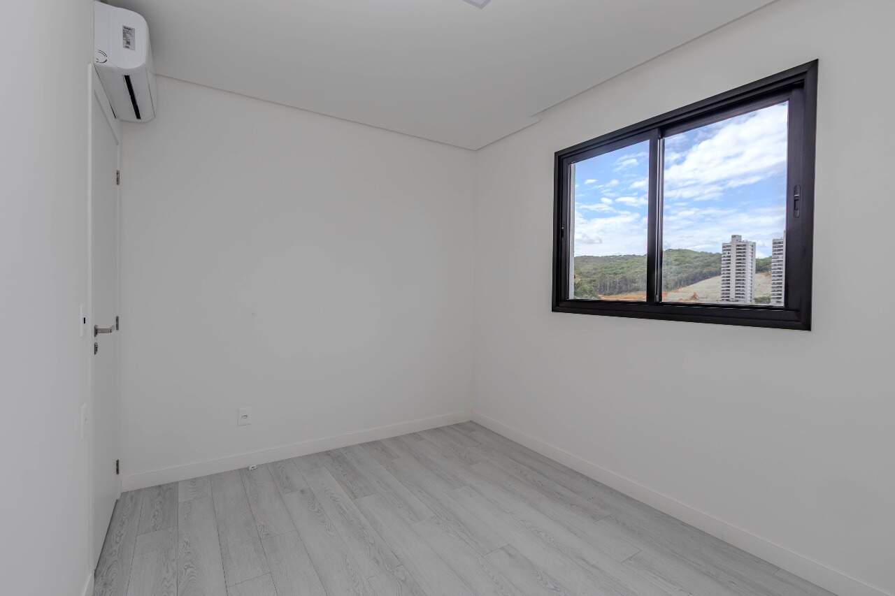 Apartamento à venda no Praia Brava: 
