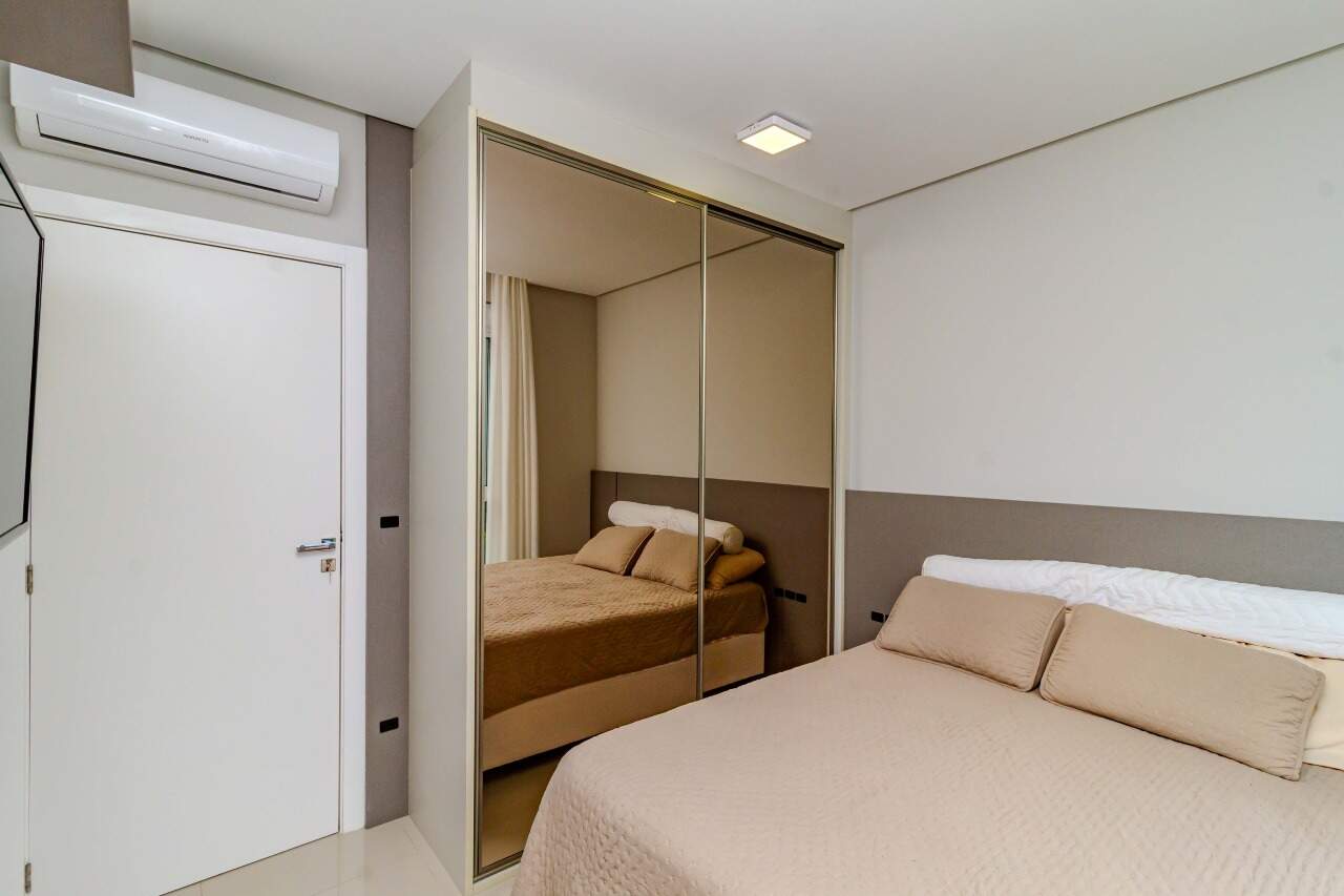 Apartamento à venda no Pioneiros: 