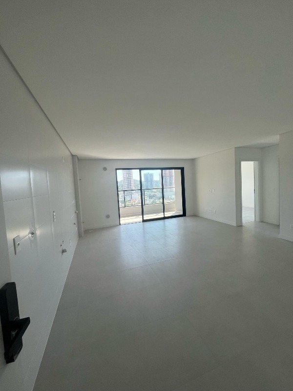 Apartamento à venda no Praia Brava: