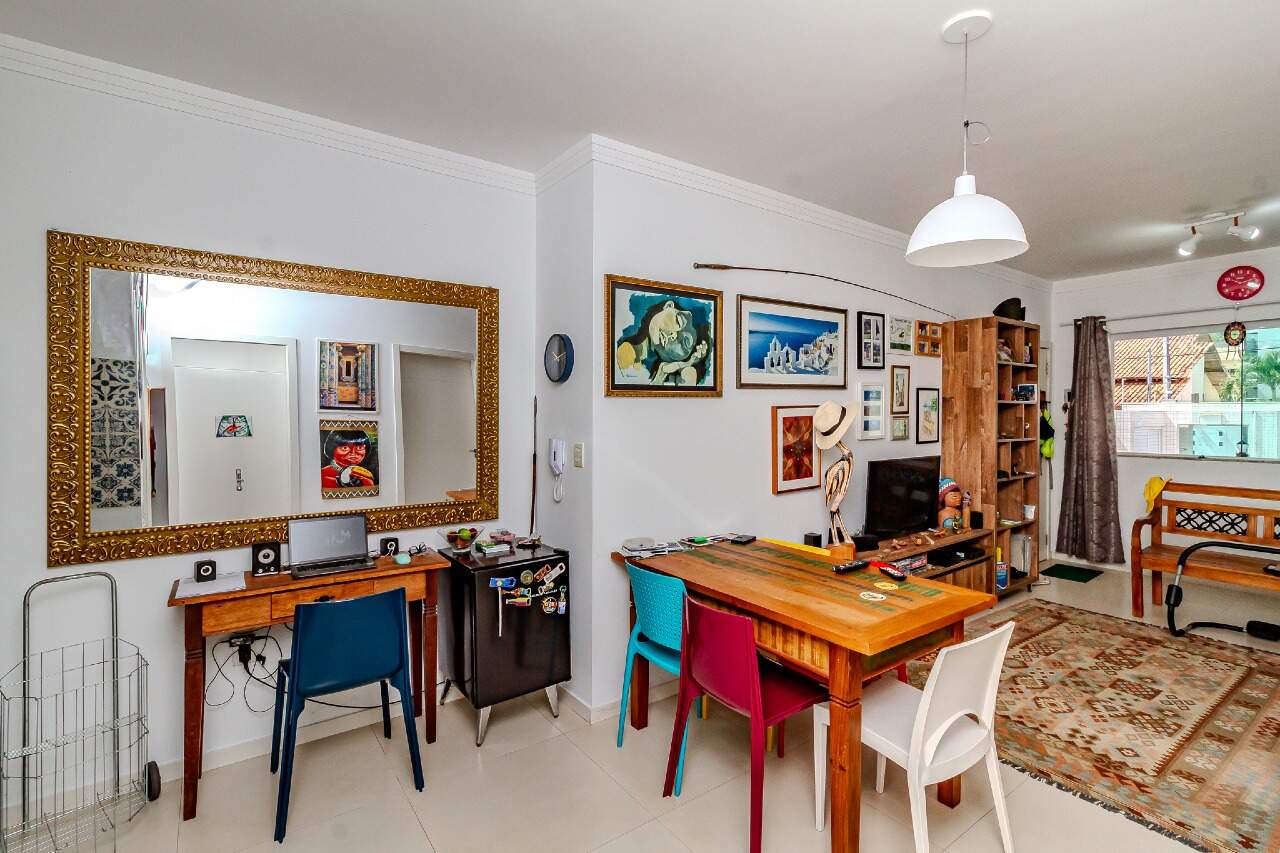 Apartamento à venda no Praia dos Amores: