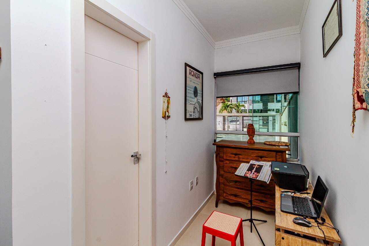 Apartamento à venda no Praia dos Amores: