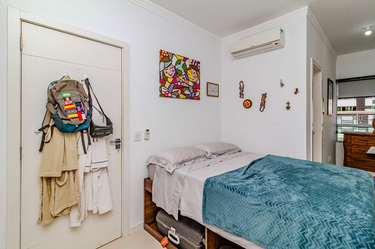 Apartamento à venda no Praia dos Amores:
