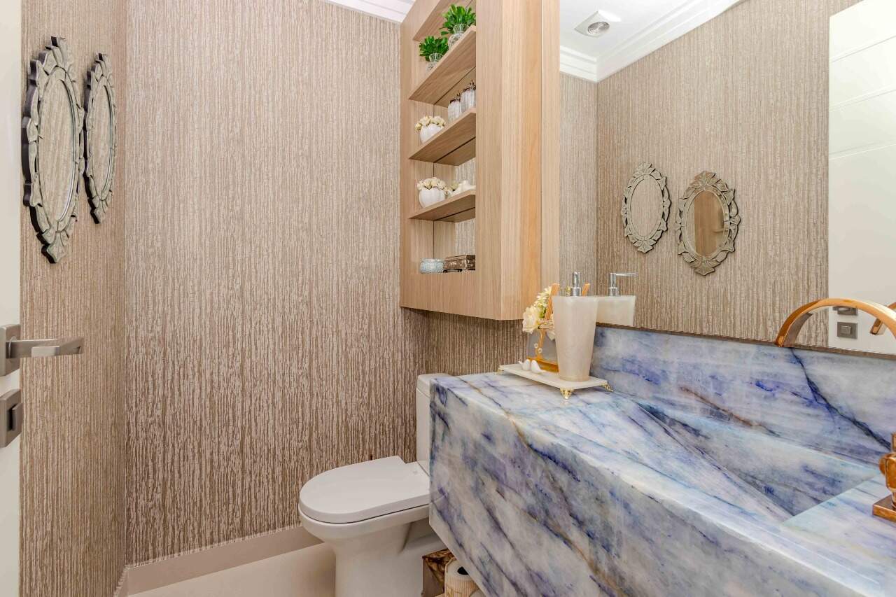 Apartamento à venda no Pioneiros: 