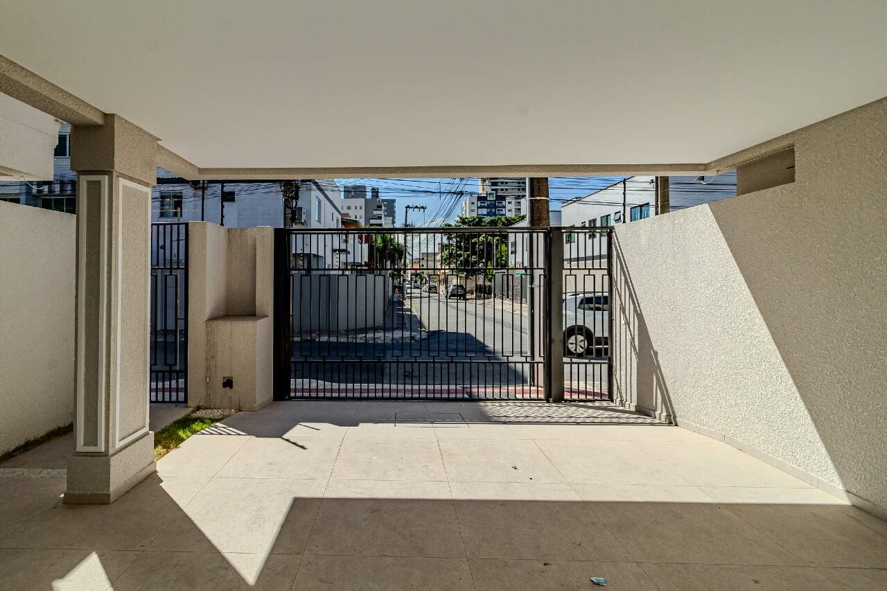 Casas à venda no Centro: 