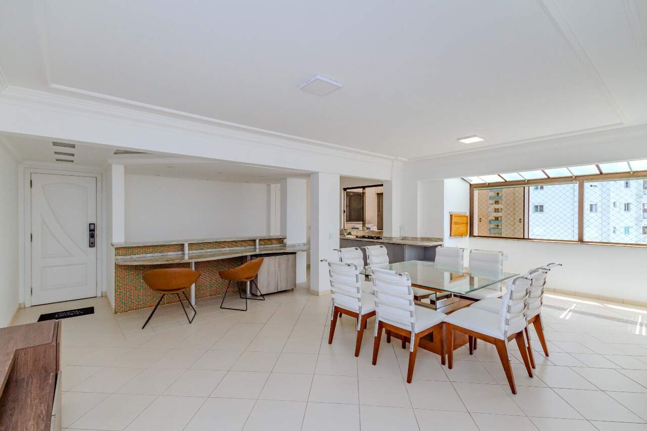 Cobertura para aluguel no Centro: 