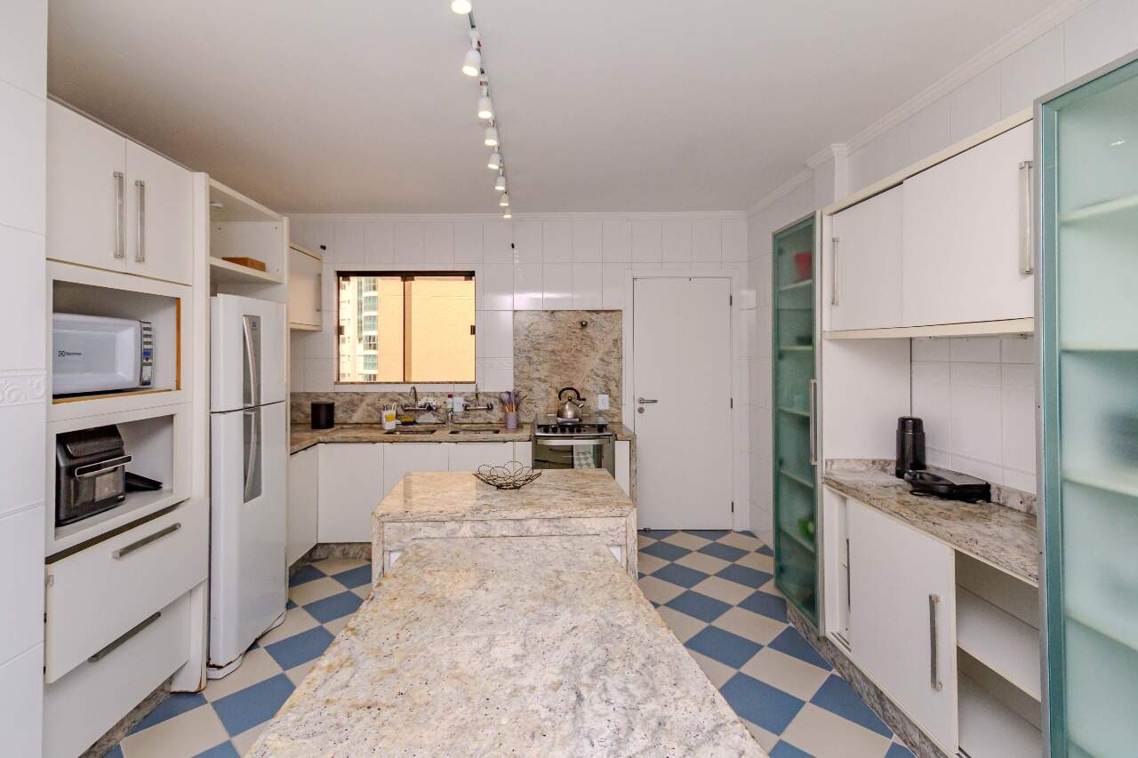 Cobertura para aluguel no Centro: 