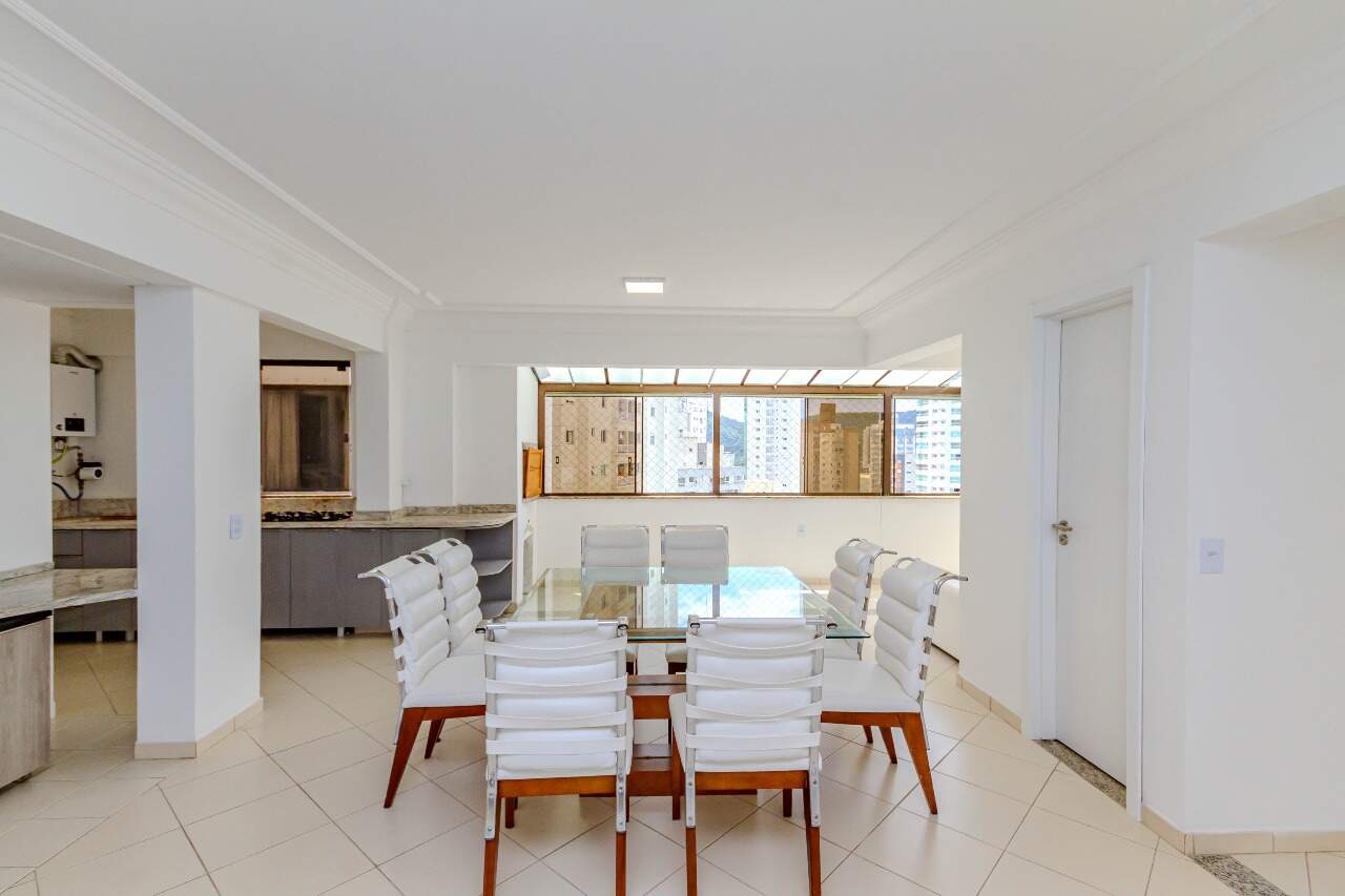 Cobertura para aluguel no Centro: 