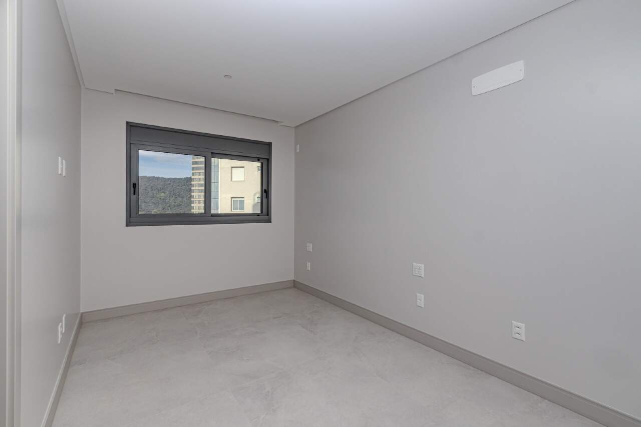 Apartamento à venda no Barra Sul: