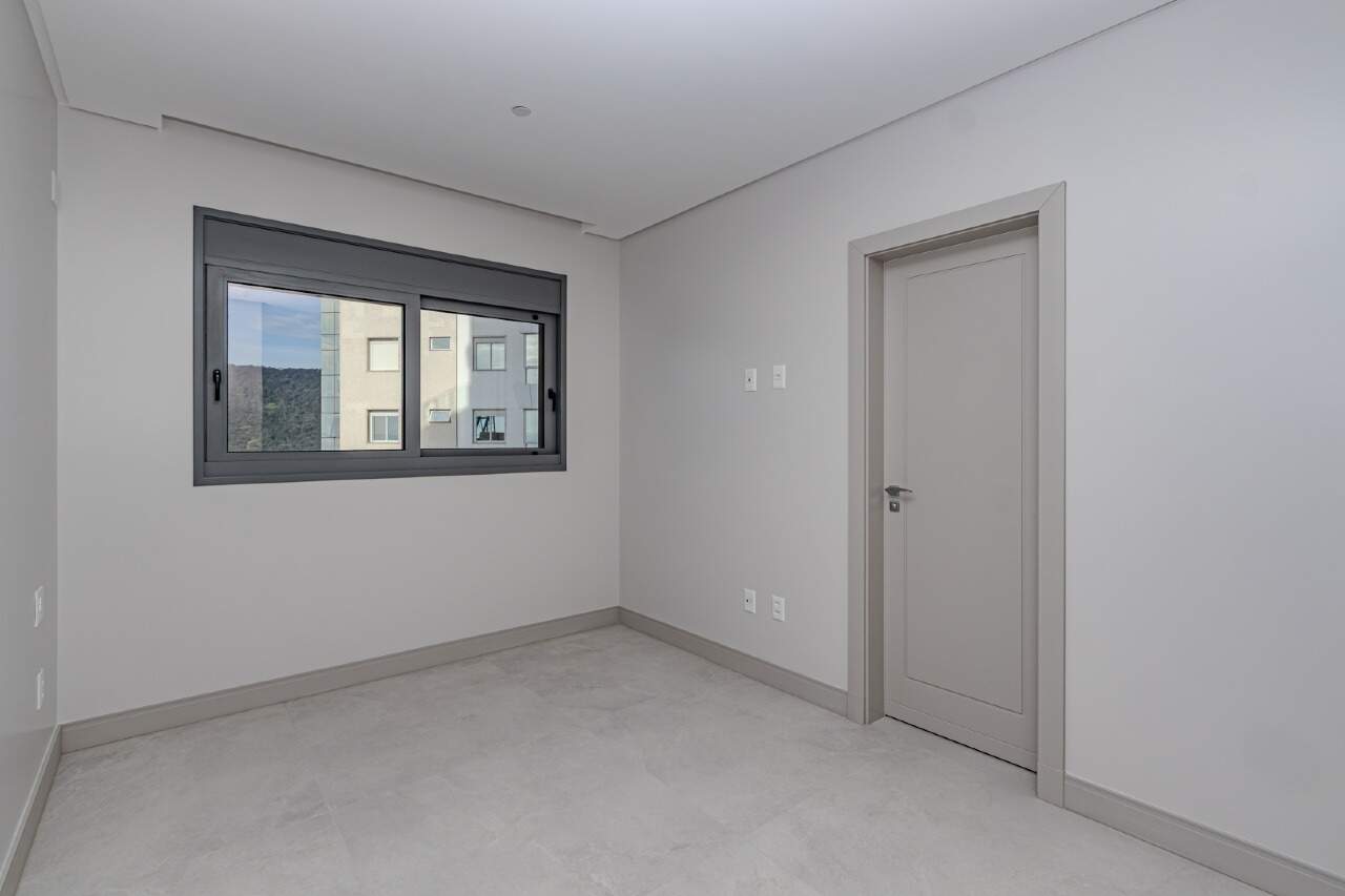 Apartamento à venda no Barra Sul: