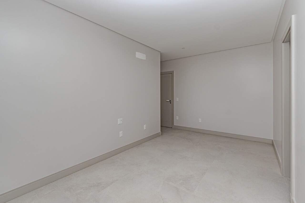 Apartamento à venda no Barra Sul: