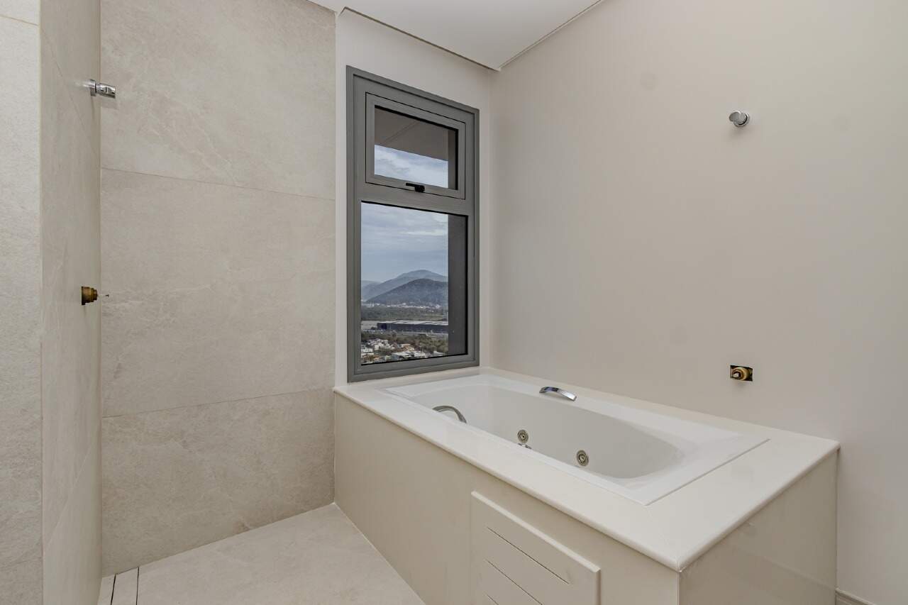 Apartamento à venda no Barra Sul: