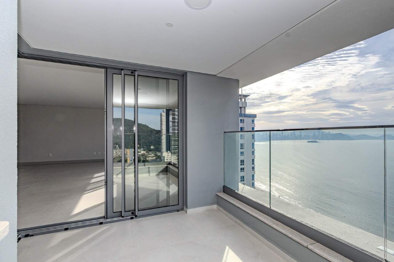 Apartamento à venda no Barra Sul: