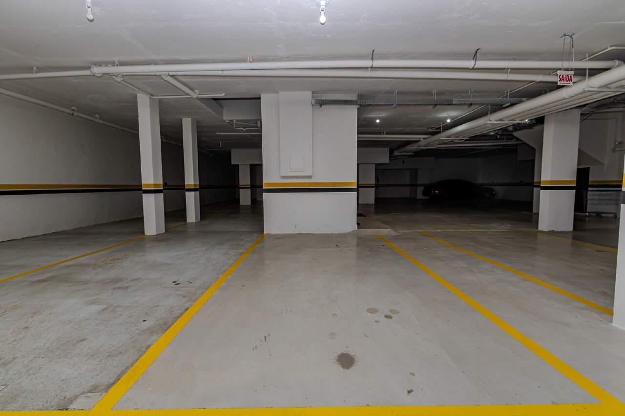 Apartamento diferenciado para aluguel no Cabeçudas: 