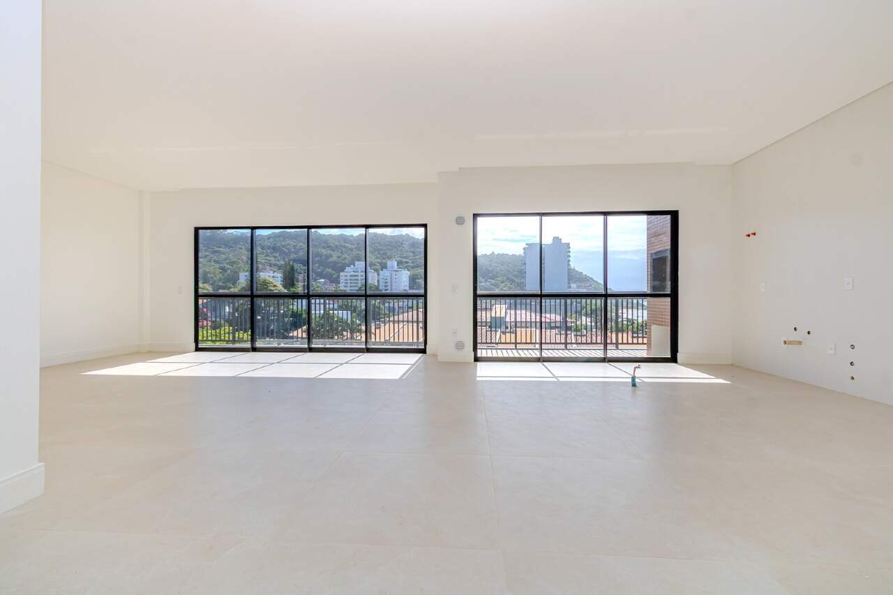 Apartamento para aluguel no Cabeçudas: 