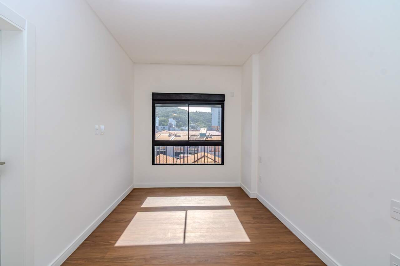 Apartamento para aluguel no Cabeçudas: 