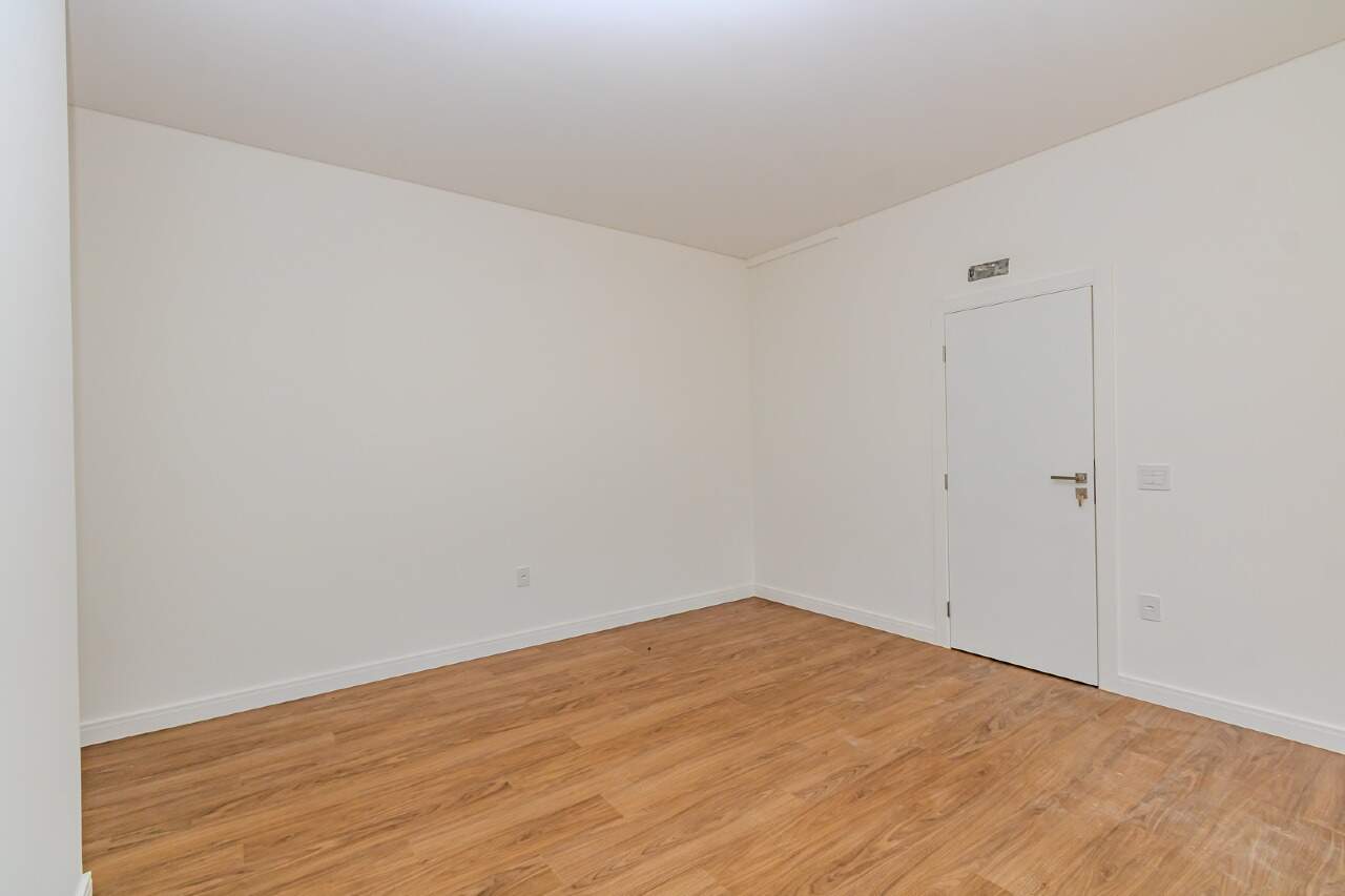 Apartamento para aluguel no Cabeçudas: 