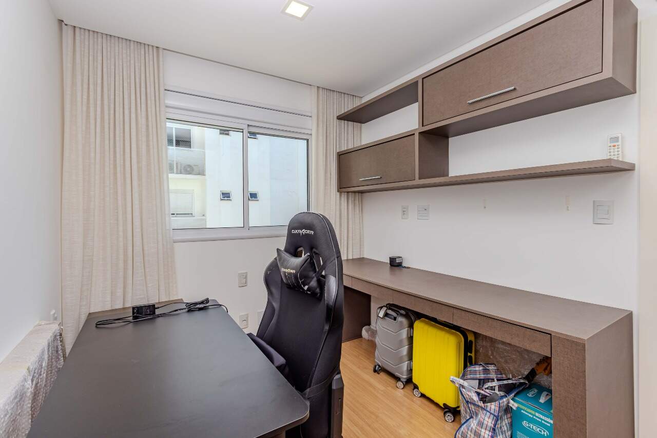 Apartamento à venda no Ariribá:
