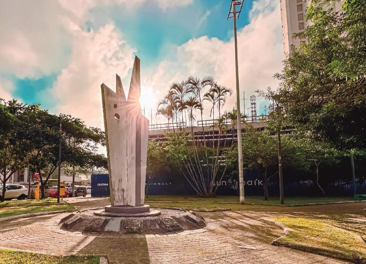 Apartamento à venda no Fazenda: Praça do Sol e o Relógio do Sol, vizinhos ao terreno do Sun Park