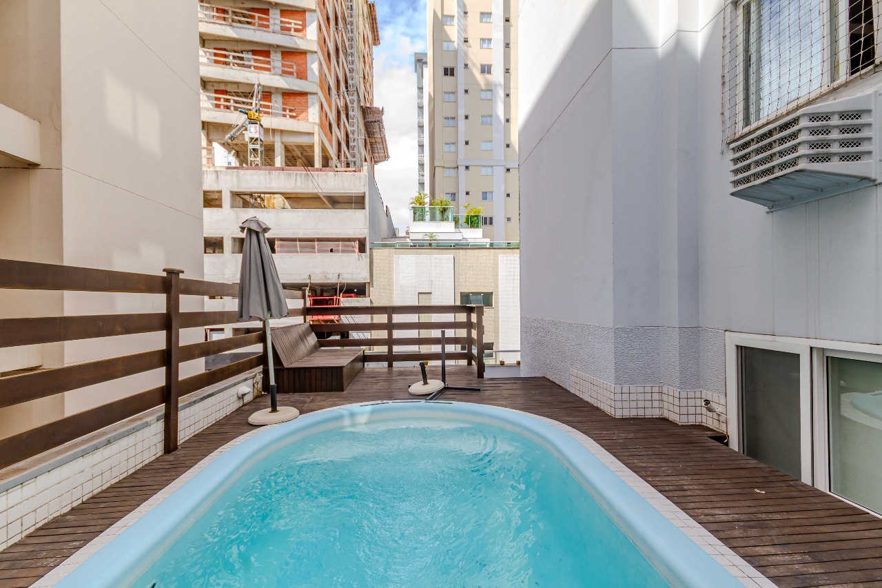 Apartamento diferenciado para aluguel no Centro: