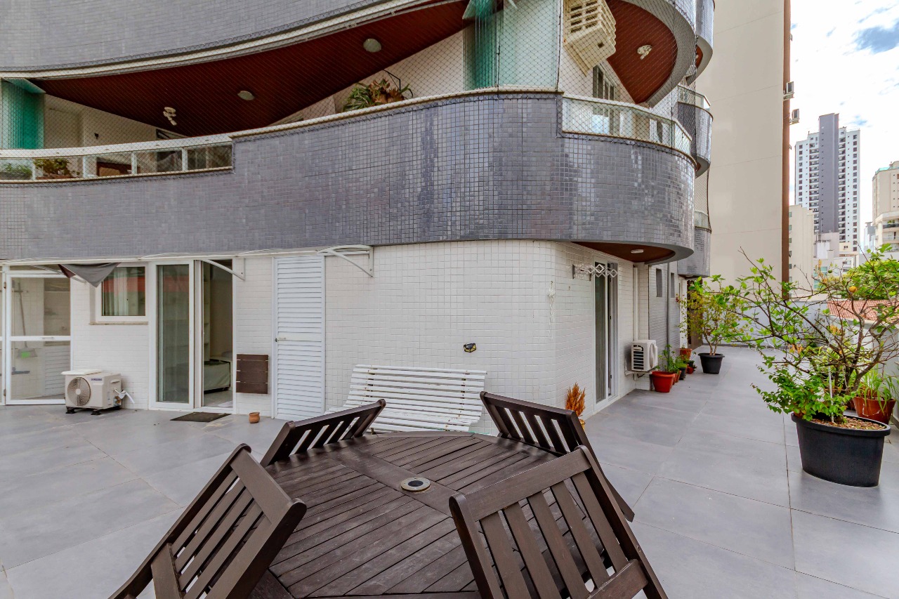 Apartamento diferenciado para aluguel no Centro: