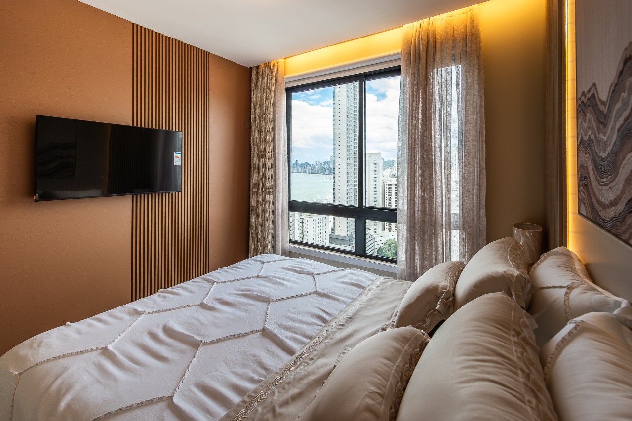 Cobertura à venda no Pioneiros: 