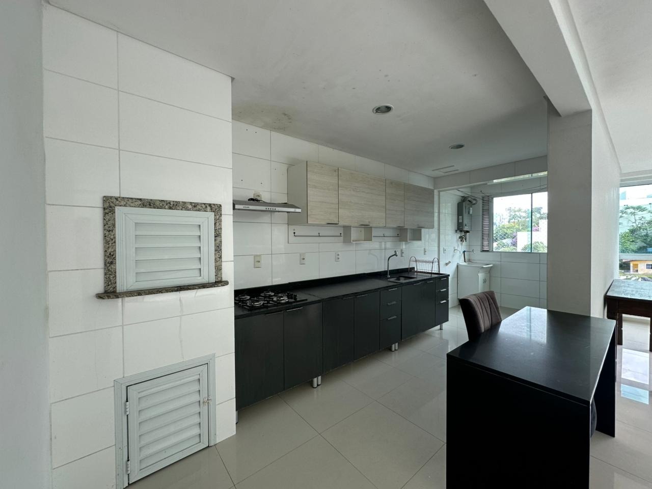 Apartamento para aluguel no Ariribá: 