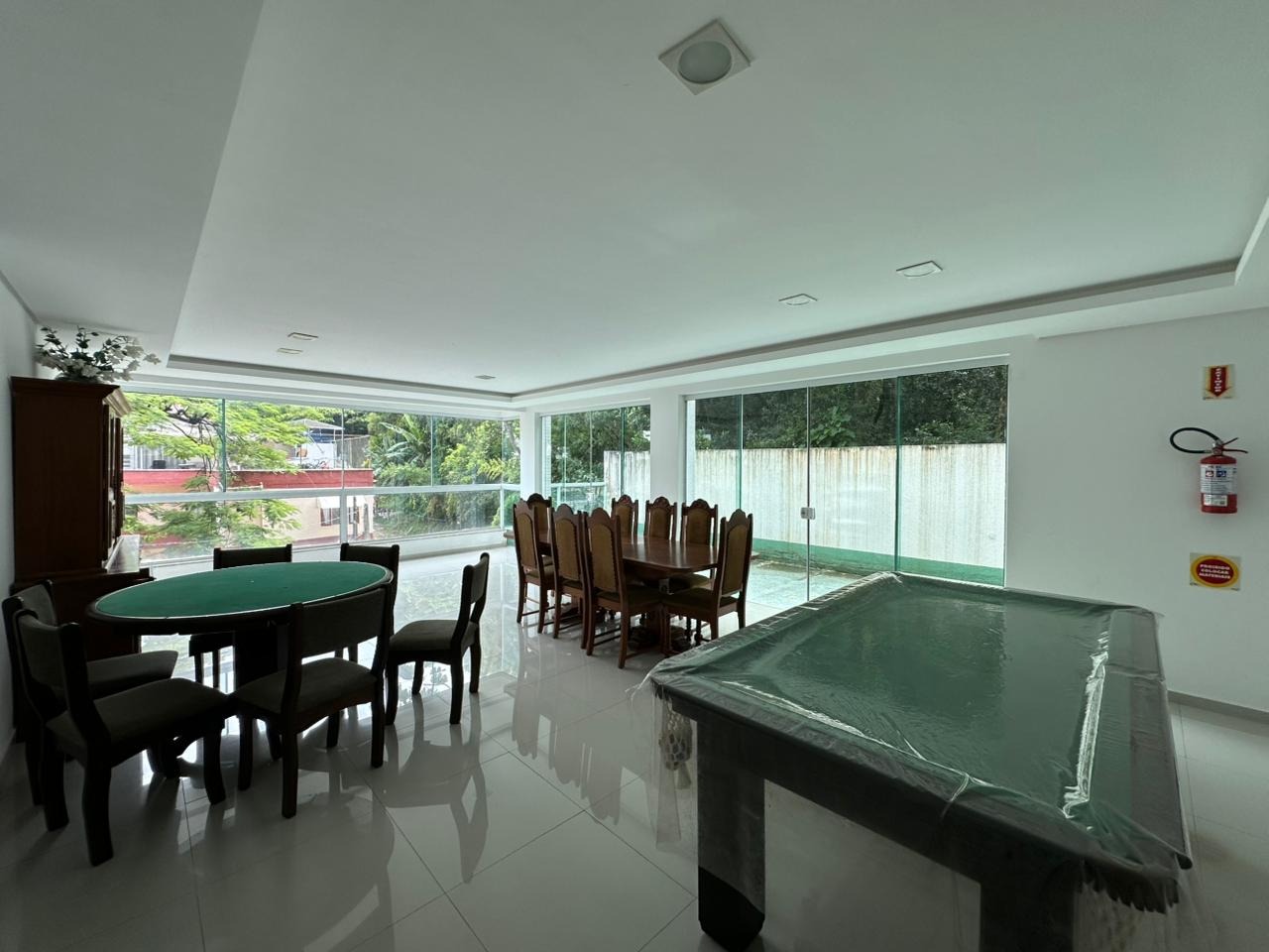 Apartamento para aluguel no Ariribá: 