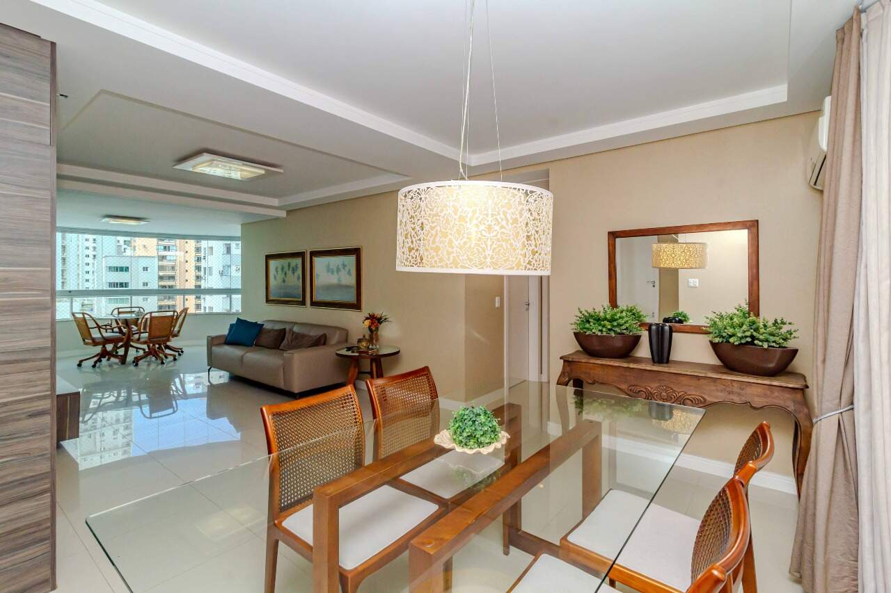 Apartamento à venda no Pioneiros: 