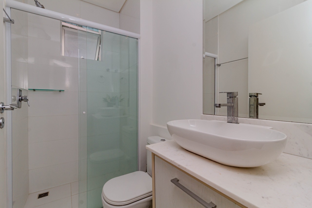 Apartamento à venda no Pioneiros: 