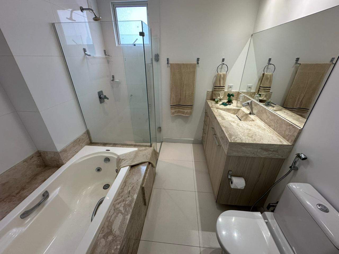 Apartamento para aluguel no Barra Sul: 