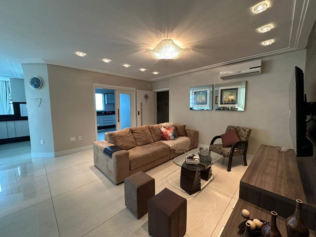 Apartamento para aluguel no Barra Sul: 