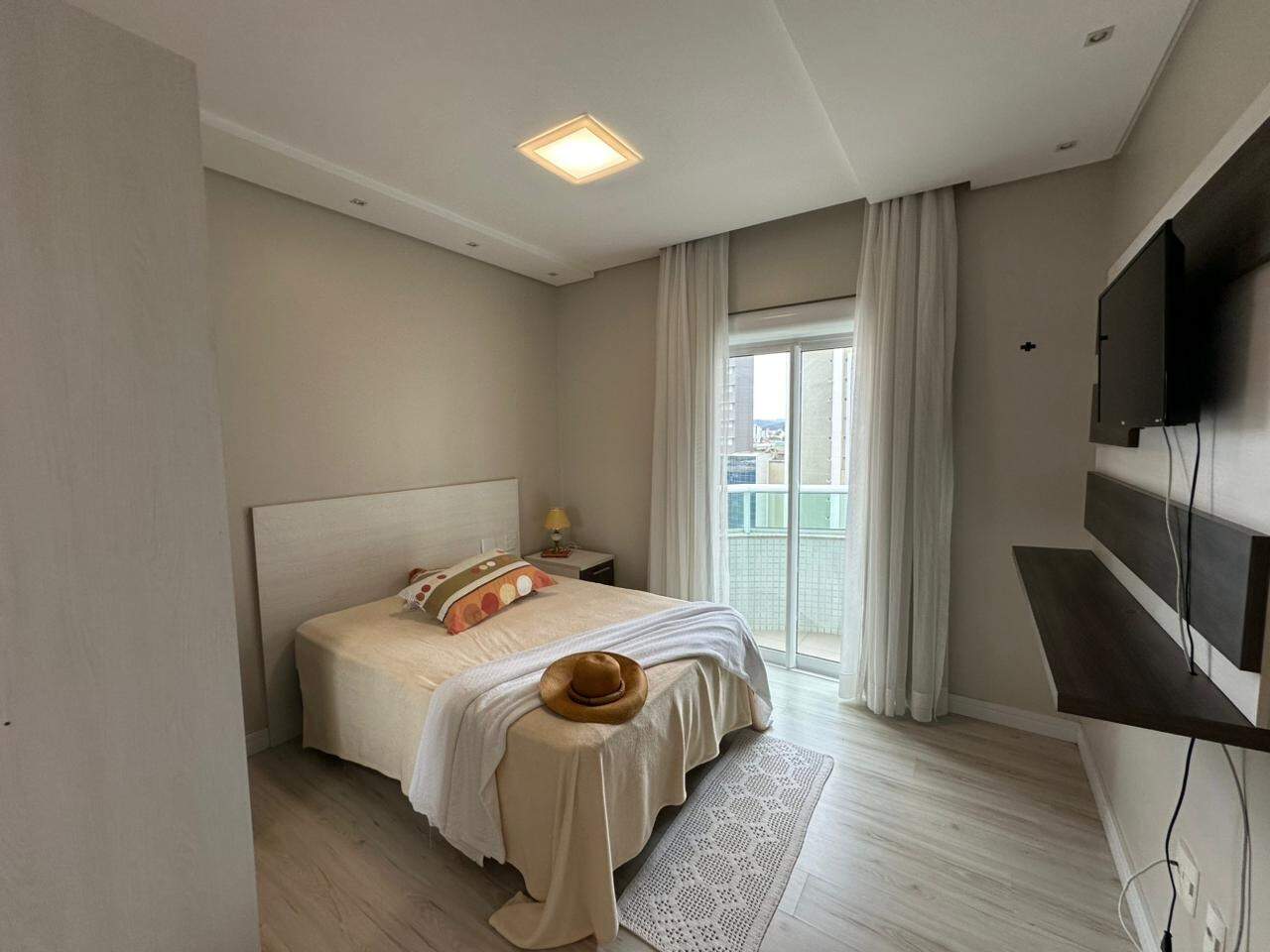 Apartamento para aluguel no Barra Sul: 