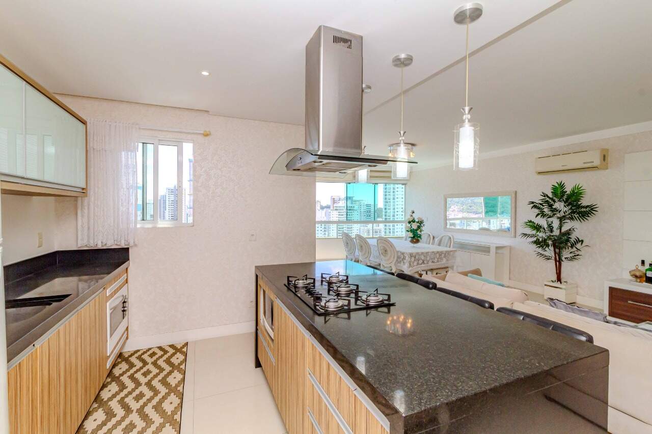Apartamento à venda no Centro: