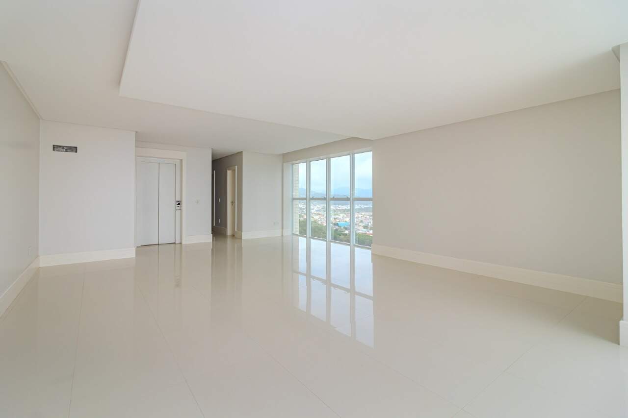 Apartamento à venda no Barra Sul: 