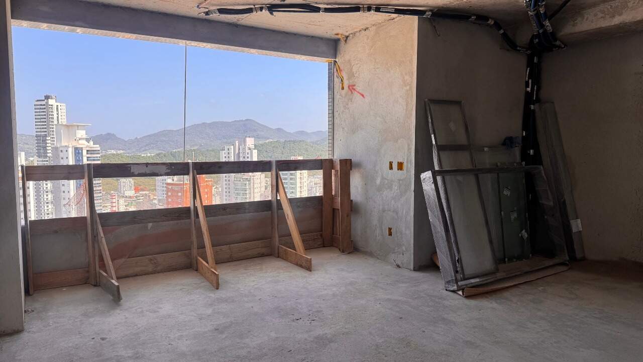 Cobertura à venda no Centro: 