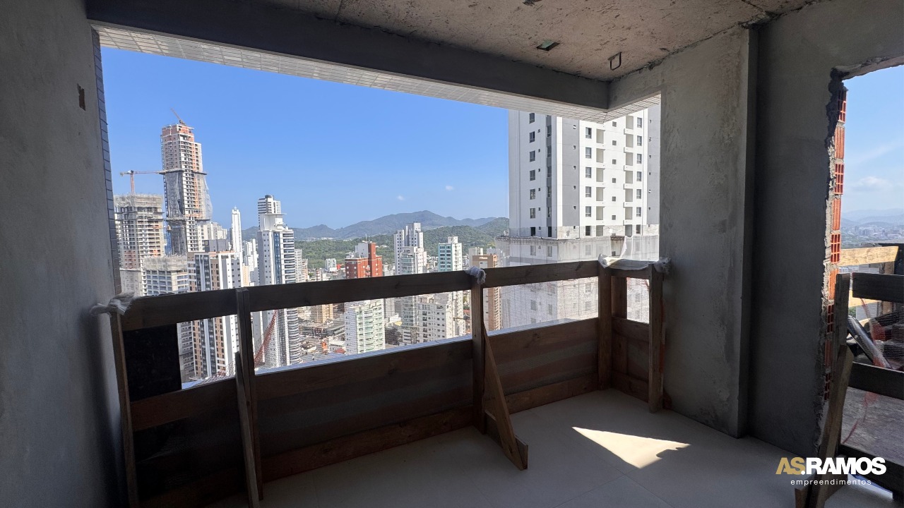 Cobertura à venda no Centro: 