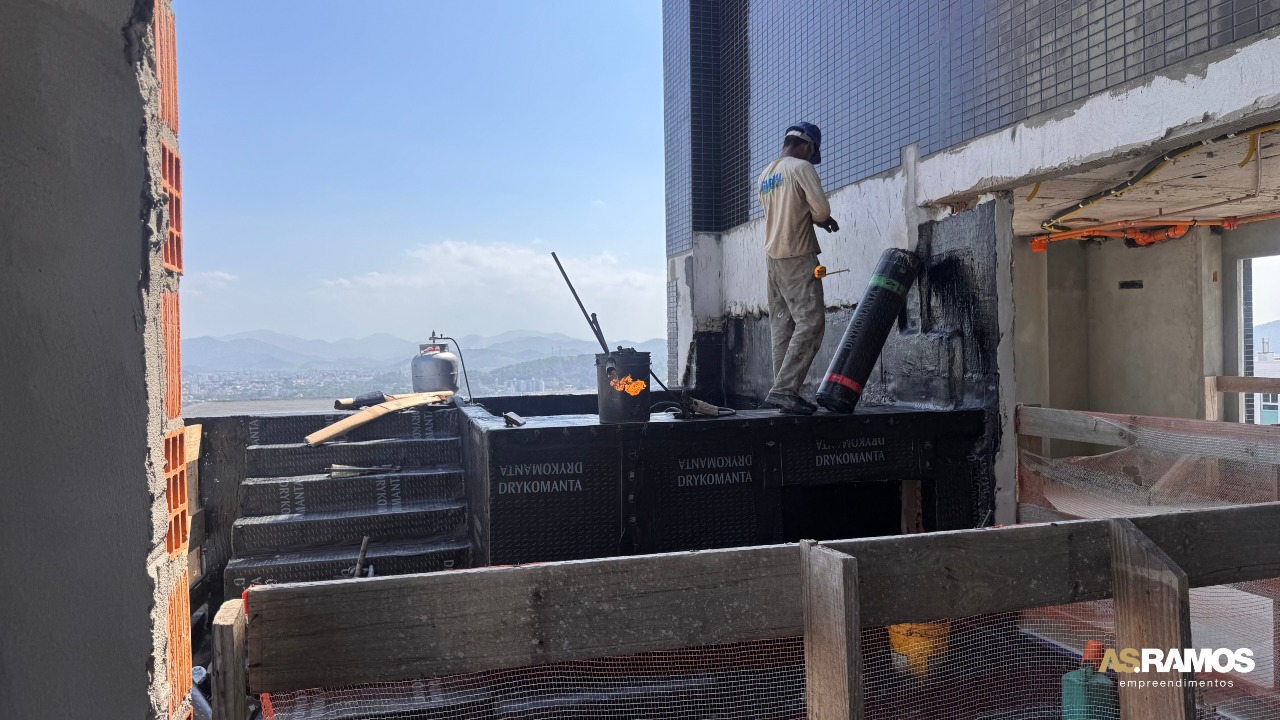 Cobertura à venda no Centro: 