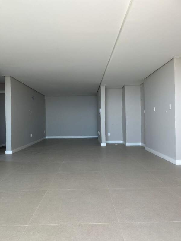 Apartamento à venda no Praia Brava: 